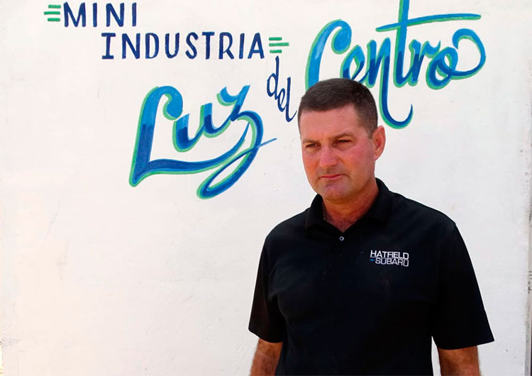 Magdiel Romero, en la minindustria de El Guajén. Magdiel Romero, en la minindustria de El Guajén.
