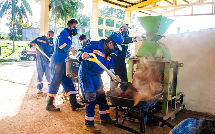 La arcilla calcinada, materia prima para la producción de cemento LC3. La arcilla calcinada, materia prima para la producción de cemento LC3.