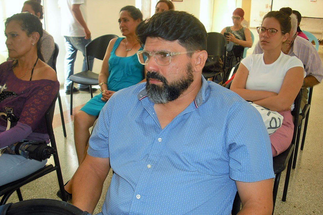 Dr. Lorenzo Morales Santos.