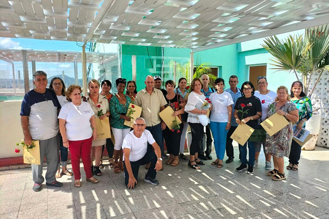 Personalidades y representantes de entidades destacadas.