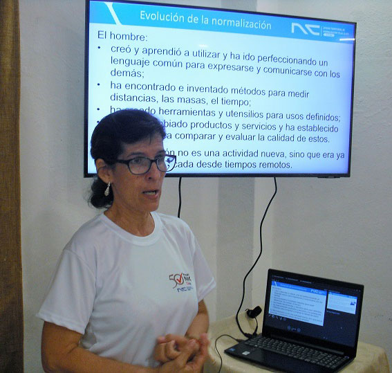 Mary Fe Rivero Aragón.