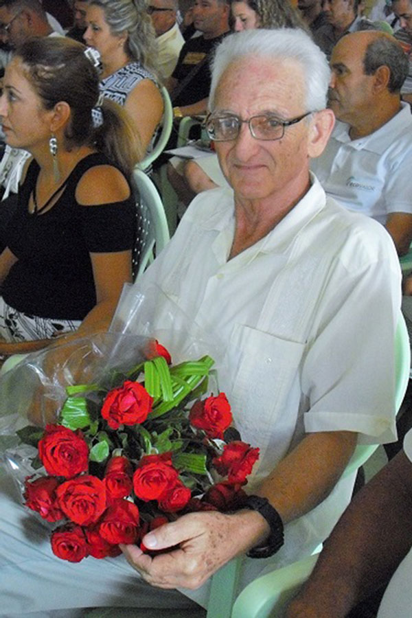 Condición de Personalidad Distinguida a Iván Brito Fuentes, al frente de la Oficina de Regulación y Seguridad Ambiental (ORSA).