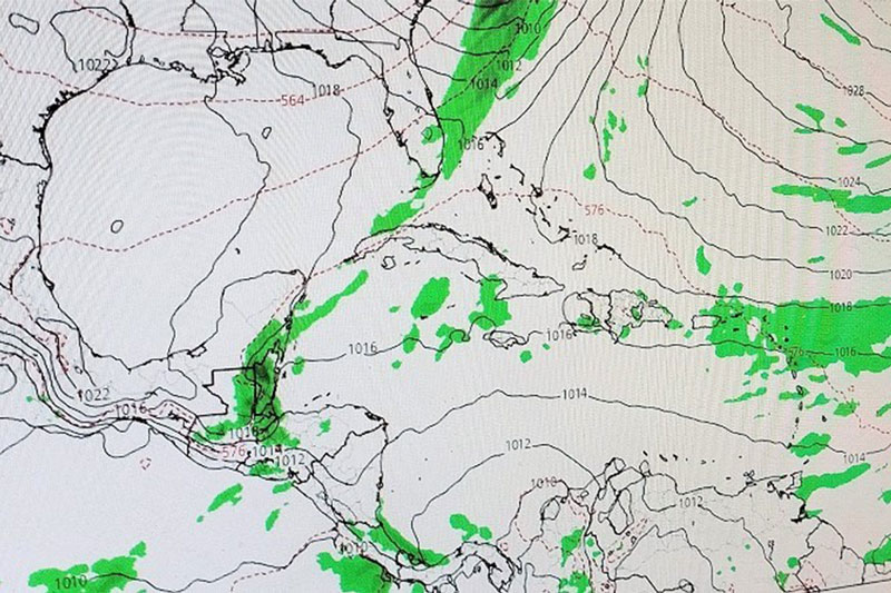 Mapa muestra frente frío en región de Cuba.