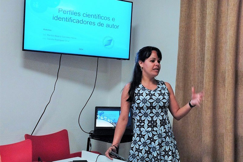 Licenciada Claudia Rodríguez.