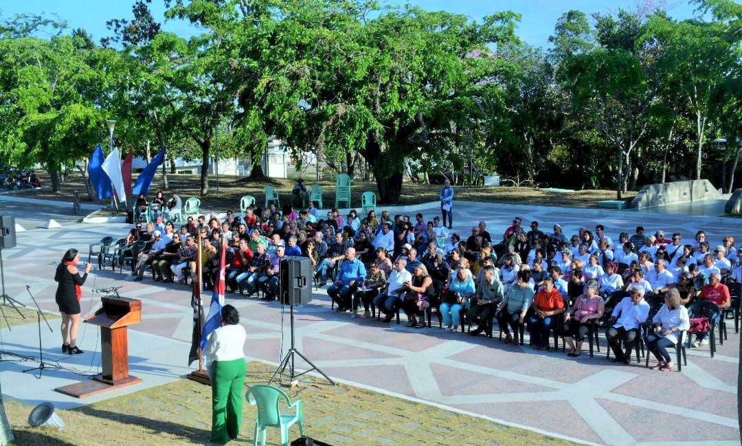 Acto en Villa Clara por el aniversario 30 del Ministerio de Ciencia, Tecnología y Medio Ambiente.