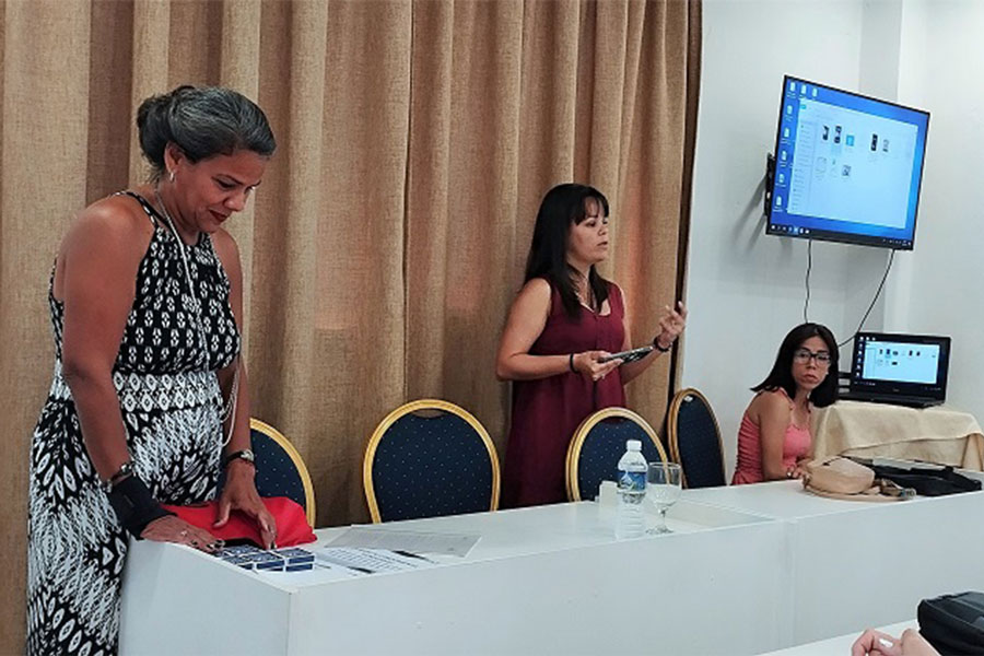 Licenciadas Claudia Rodríguez Cruz y Maritza González Hevia.