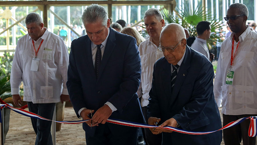 Presidente de Cuba, Miguel Díaz-Canel, y Ricardo Cabrisas, ministro de Comercio Exterior e Inversión Extranjera, inauguran Fihav-2023.