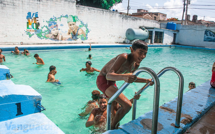 Piscina del C.V. Deportivo de Santa Clara.