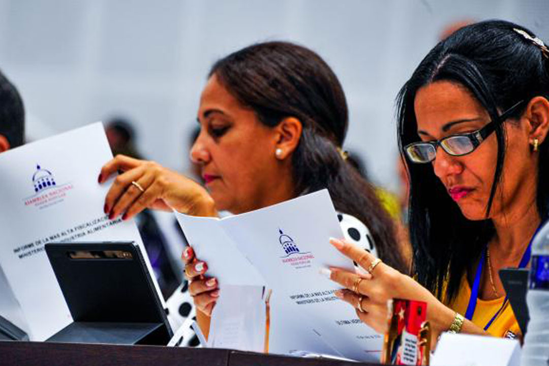 Diputadas en Asamblea Nacional