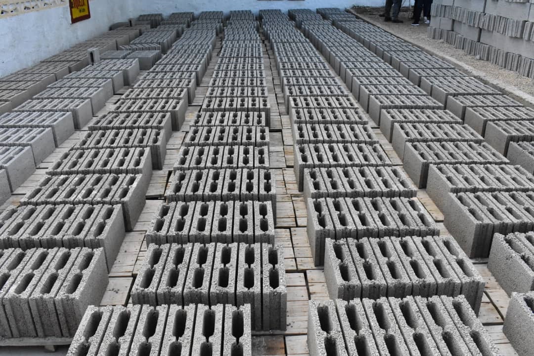 Bloques producidos en la UEB de Plomac en Encrucijada.