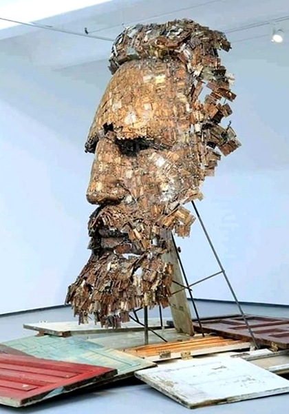 Instalación artí­stica en homenaje a Fidel Castro Ruz.