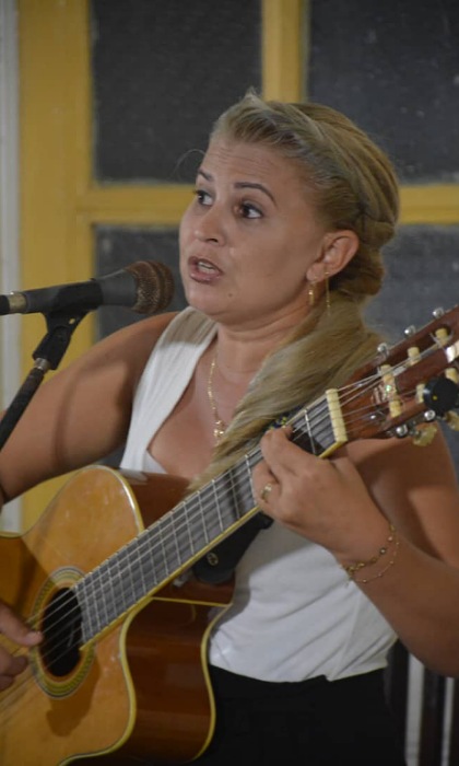 Trovadora Yuri Herrera.