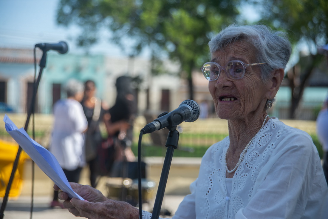 Marta Anido, destacada promotora cultural, dedicó sus palabras a la ciudad, que también la agasajó. 