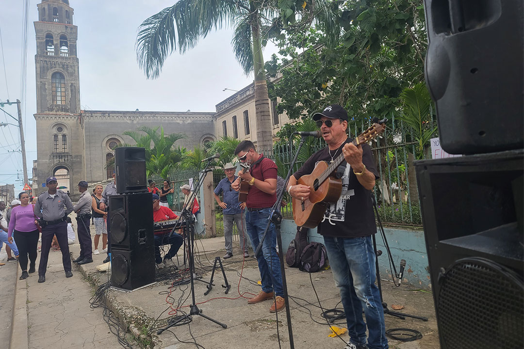 Juan Campos, trovador.