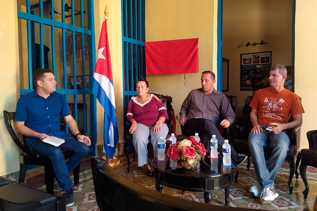 Conferencia de prensa sobre las parrandas de Remedios.