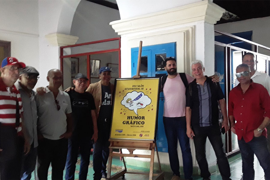 Premiados y jurado del XXIV Salón Internacional de Humor Gráfico Santa Clara 2025.