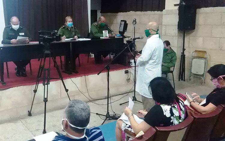 Consejo de Defensa Provincial de Villa Clara analiza situación de la COVID-19.