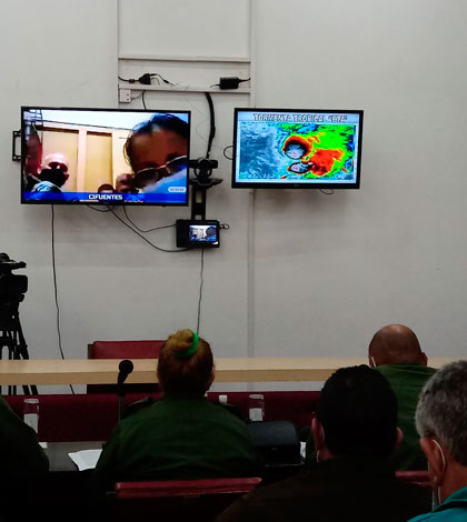 Videoconferencia con los municipios en Consejo de Defensa Provincial. Videoconferencia con los municipios en Consejo de Defensa Provincial.