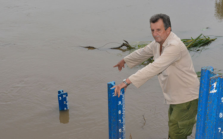 Control del nivel de las aguas en el complejo hidráulico Sagua la Chica. Control del nivel de las aguas en el complejo hidráulico Sagua la Chica.