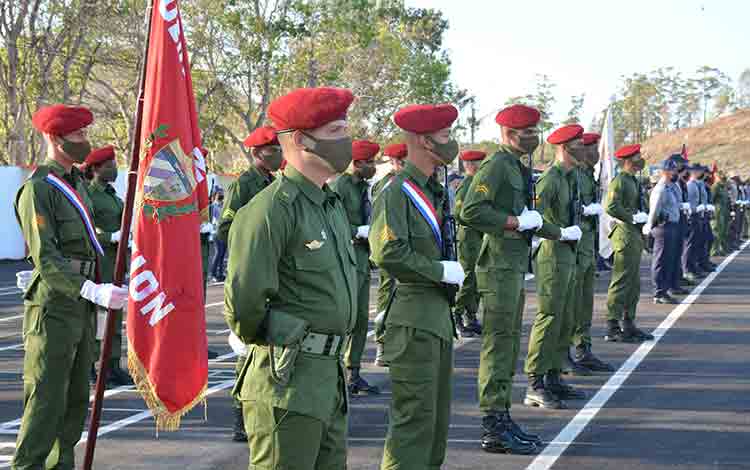 Acto por el aniversario 60 del Ejército Central, celebrado en Villa Clara.