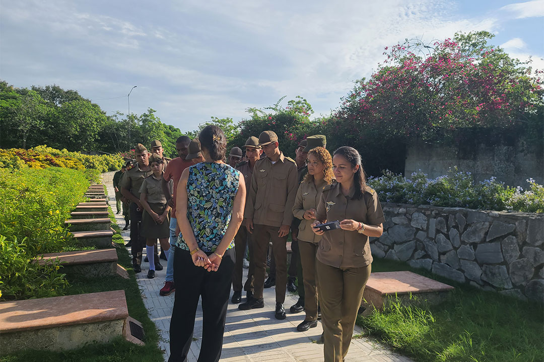 Recorrido por el Mausoleo del Frente de Las Villas.