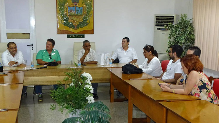 Encuentro de exagentes de la Seguridad del Estado con la prensa de Villa Clara. Encuentro de exagentes de la Seguridad del Estado con la prensa de Villa Clara.