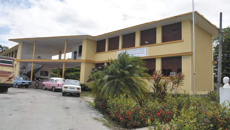 EPEF de Villa Clara, donde radica un centro de aislamiento para arribantes al paí­s.