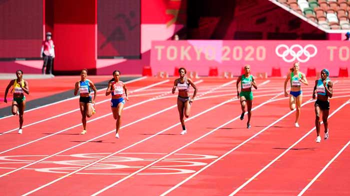 Heat clasificatorio de los 400 m en el que intervino la cubano Roxana Gómez. Heat clasificatorio de los 400 m en el que intervino la cubano Roxana Gómez.