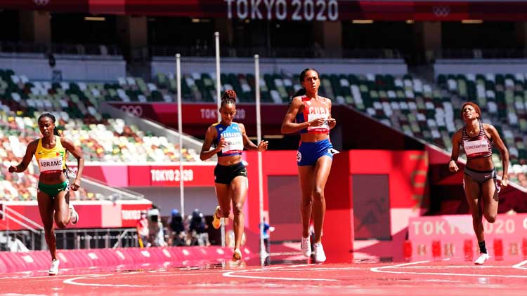 Carrera semifinal de los 400 m del atletismo de Tokio 2020, en la que intervino la cubana Roxana Gómez. Carrera semifinal de los 400 m del atletismo de Tokio 2020, en la que intervino la cubana Roxana Gómez.