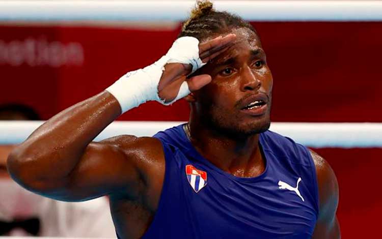 Julio César la Cruz, campeón cubano en los 91 kg del boxeo de Tokio 2020. Julio César la Cruz, campeón cubano en los 91 kg del boxeo de Tokio 2020.