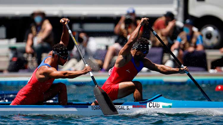 Serguey Torres y Fernando Dayán Jorge en la final del C2 a 1000 metros en los Juegos Olímpidos de Tokio 2020. Serguey Torres y Fernando Dayán Jorge en la final del C2 a 1000 metros en los Juegos Olímpidos de Tokio 2020.