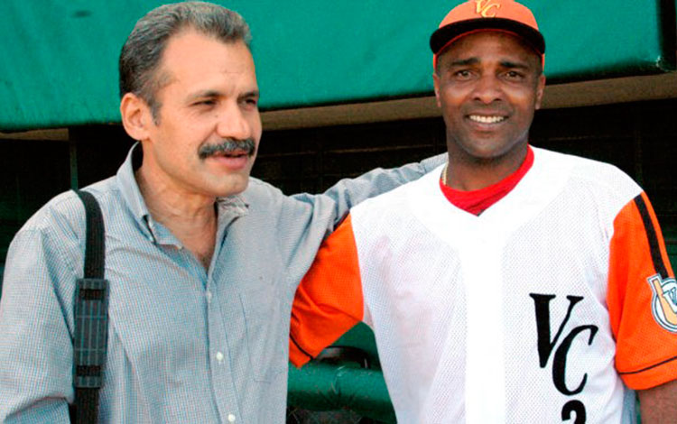 Osvaldo Rojas Garay en el pelotero Eduardo Paret. Osvaldo Rojas Garay en el pelotero Eduardo Paret.