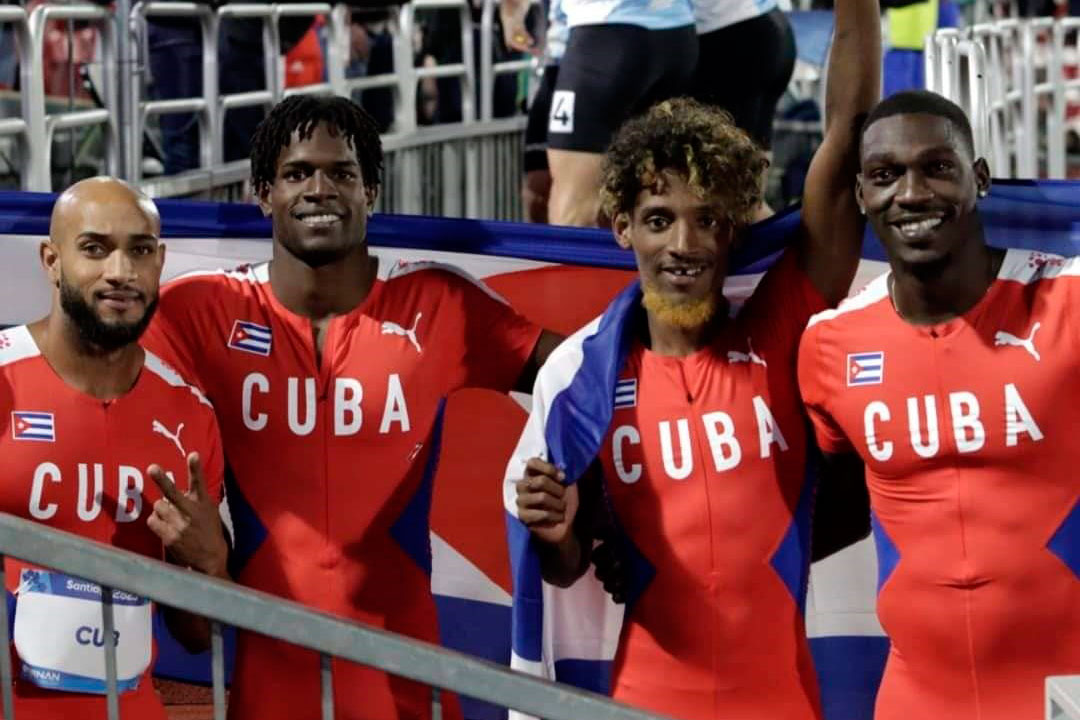 Posta masculina de 4x100, plata.