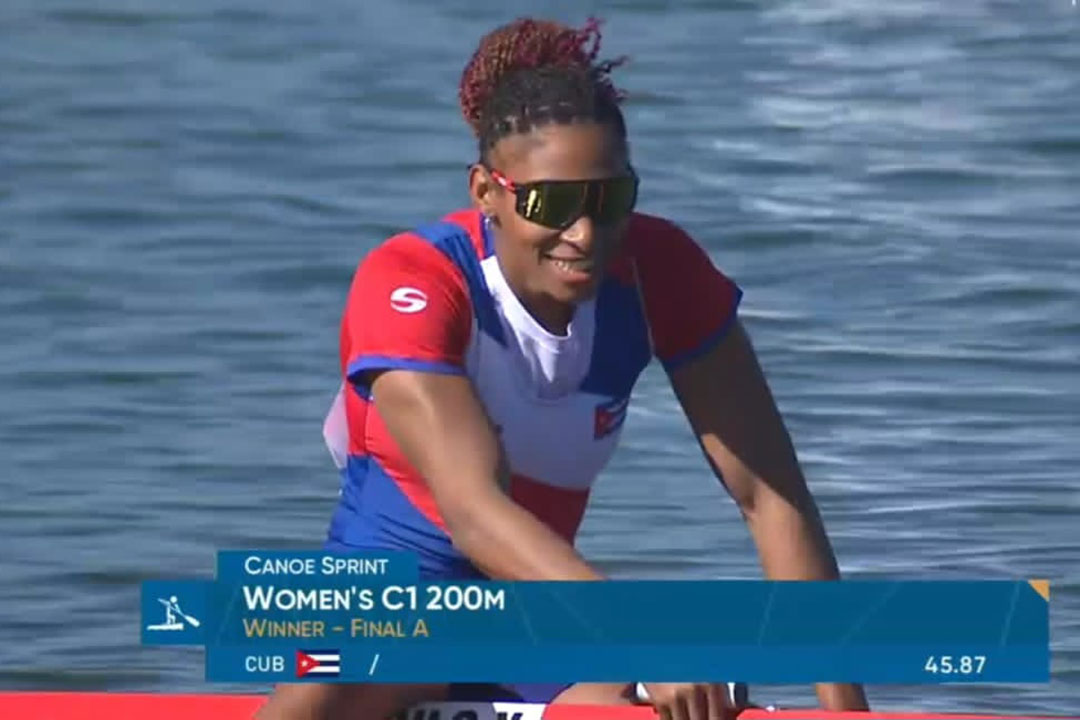 La campeona mundial de canotaje Yarisleidis Cirilo ratificó su clase en el C1 a 200 metros. (Foto: Panam Sports)