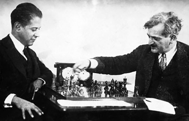 Match por el título mundial entre José Raúl Capablanca y  Enmanuel Lasker.