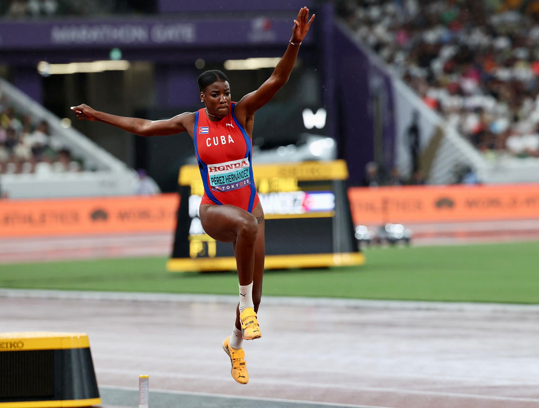 Leyanis Pére, oro en salto triple