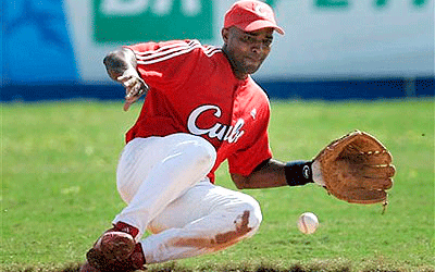 Pelotero cubano Eduardo Paret. Pelotero cubano Eduardo Paret.