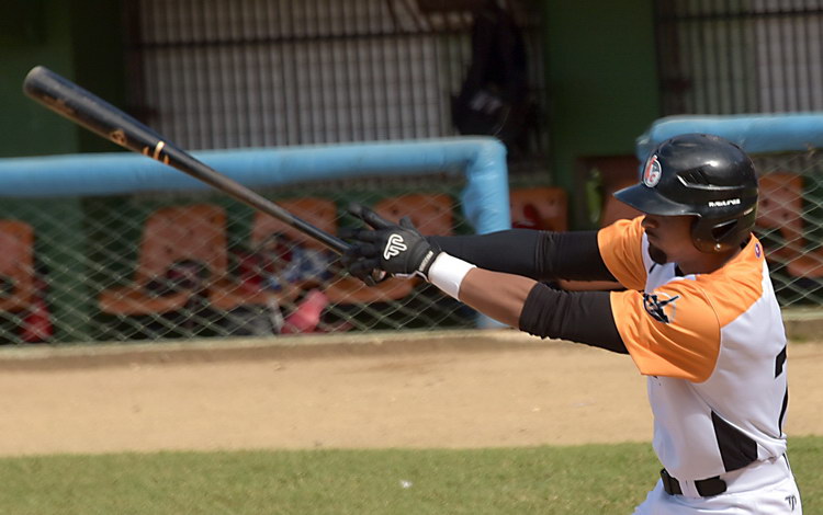 Yosbel Borges pelotero de Villa Clara. Yosbel Borges pelotero de Villa Clara.