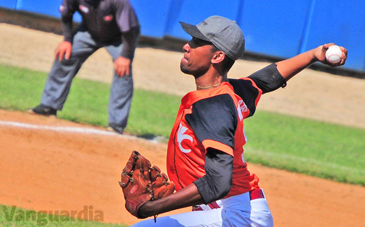 Mirabal lanzó un buen juego. (Foto: Carolina Vilches Monzón) Mirabal lanzó un buen juego. (Foto: Carolina Vilches Monzón)