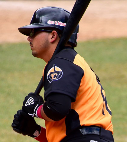 Juan Carlos López, pelotero del equipo Villa Clara de béisbol. Juan Carlos López, pelotero del equipo Villa Clara de béisbol.