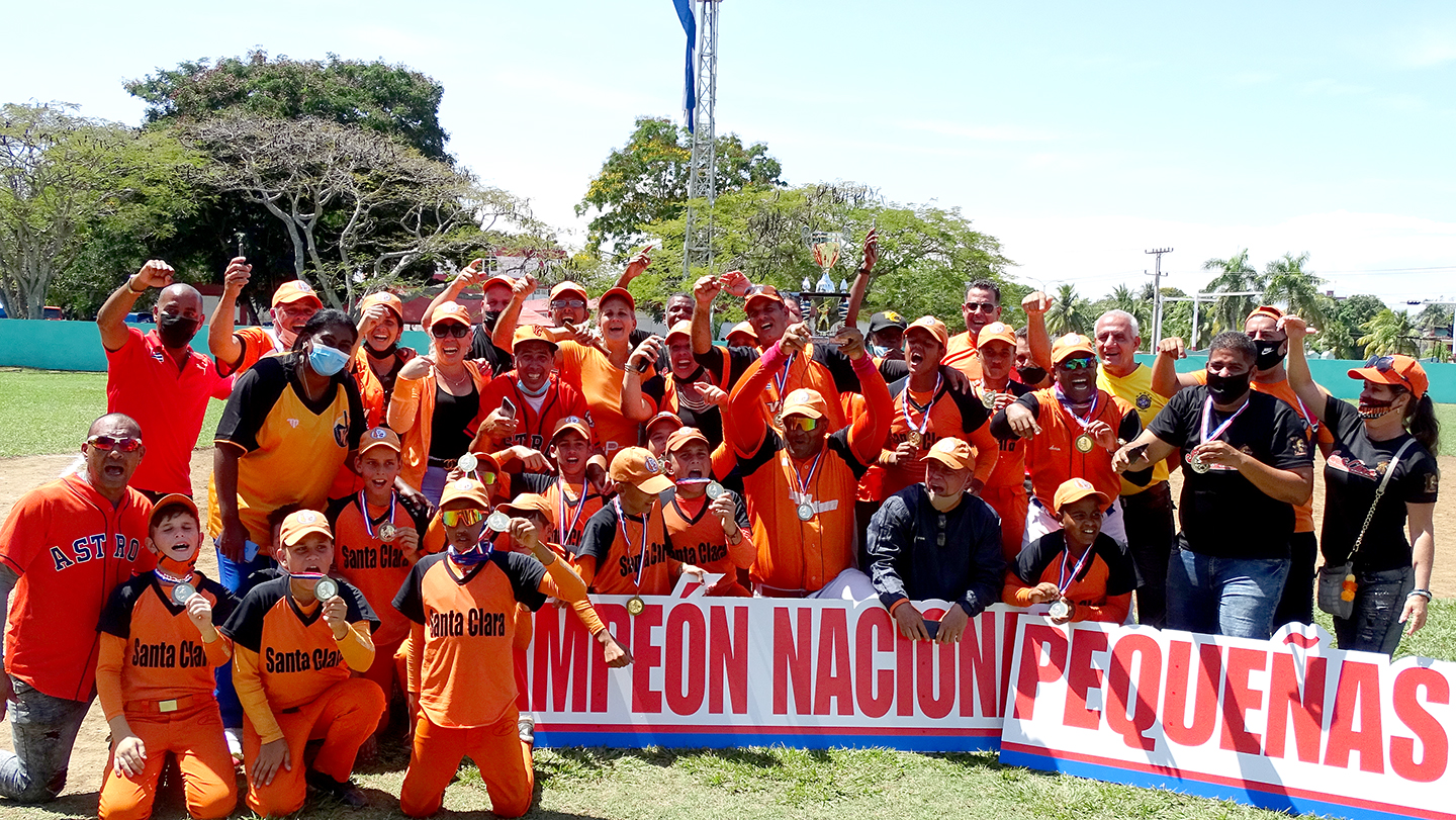 Santa Clara, equipo campeón de las Pequeñas Ligas de béisbol en Cuba. Santa Clara, equipo campeón de las Pequeñas Ligas de béisbol en Cuba.