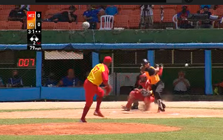 Cristian Rodríguez, pelotero del equipo Villa Clara. Cristian Rodríguez, pelotero del equipo Villa Clara.