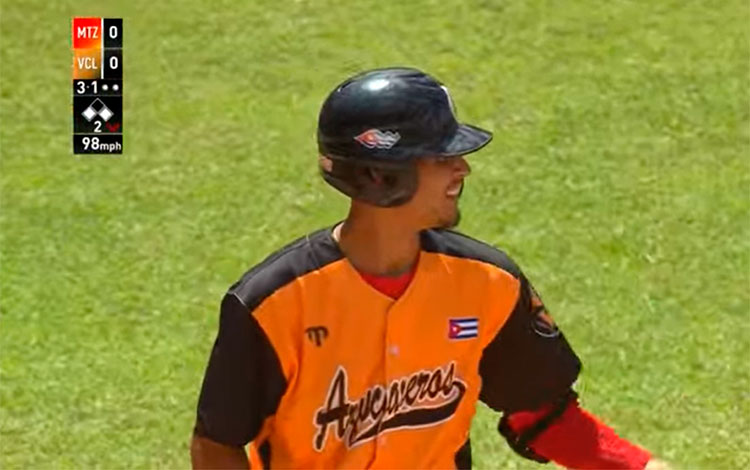 Cristian Rodríguez, pelotero del equipo Villa Clara. Cristian Rodríguez, pelotero del equipo Villa Clara.