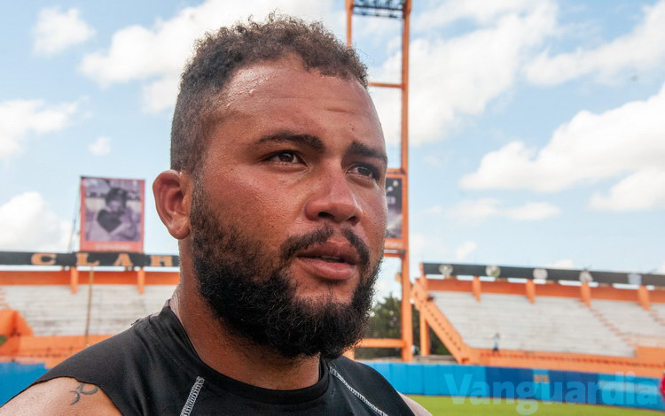 Mailon Tomás Alonso, capital del equipo Villa Clara sub-23. Mailon Tomás Alonso, capital del equipo Villa Clara sub-23.