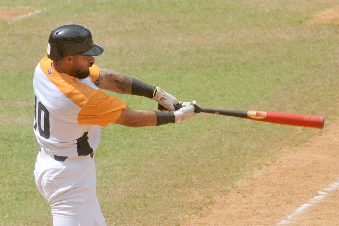 Yuri Marcos Fernández, pelotero de Villa Clara.