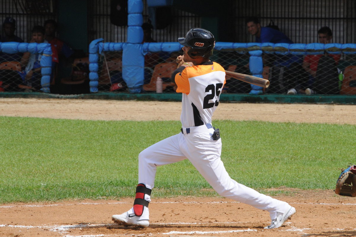 Osmán Antonio Caruncho Pérez.