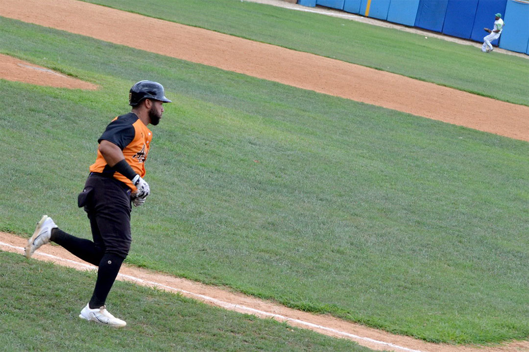 Mailon Tomás Alonso, pelotero de Villa Clara.