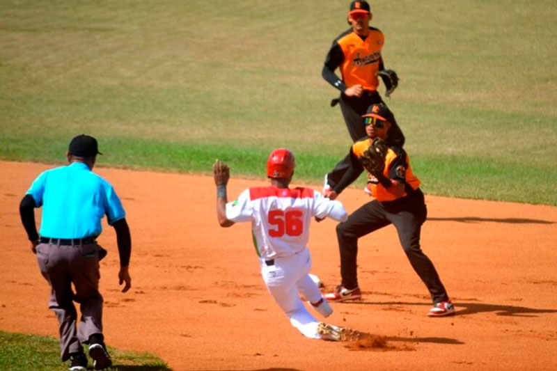Momento del  entre Villa Clara y Las Tunas.
