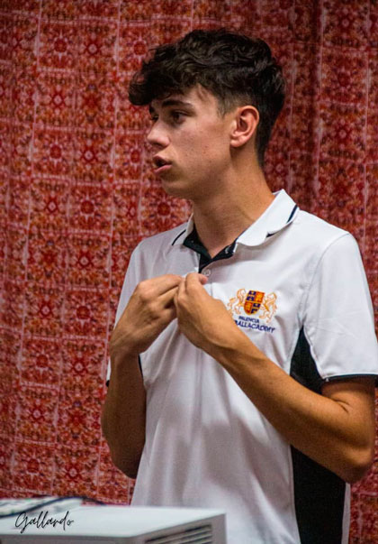 Javier Diez Amor, entrenador de la Academia de Fútbol de Palencia. Javier Diez Amor, entrenador de la Academia de Fútbol de Palencia.
