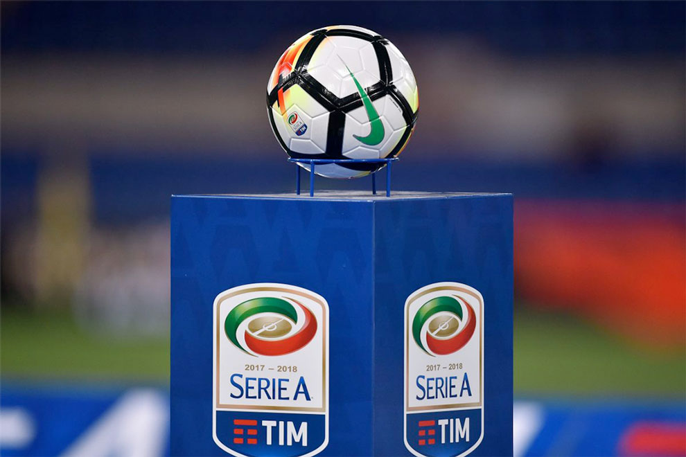 Balón de la Serie A de Italia.